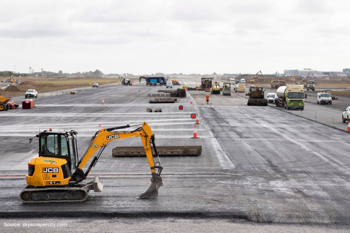 KM50 Airport Runway